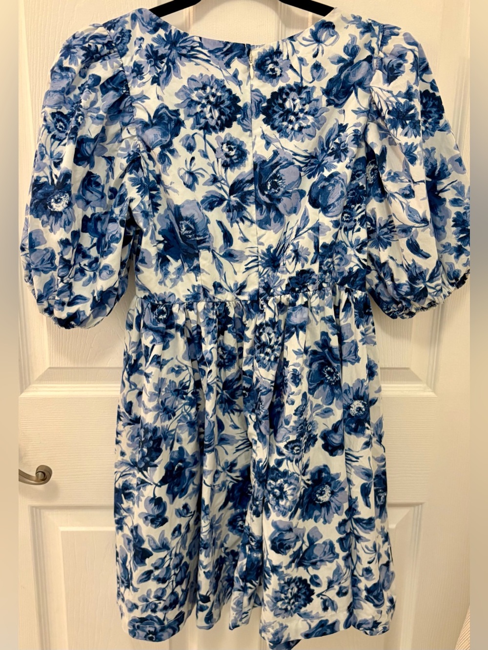 Abercrombie & Fitch Blue Floral Tie-Front Cotton Poplin Puff Sleeve Mini Dress - Picture 2 of 4